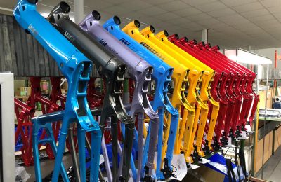 Cresta E-Bike Rahmen in verschiedenen Farben