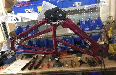 Cresta E-Bike Rahmen Montage in Sirnach